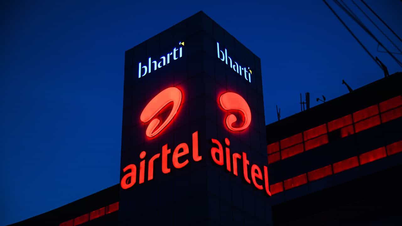 Airtel Tariff: মোবাইল রিচার্জের খরচ বাড়ল আরও, সাধ্যের মধ্যে থাকা এই প্ল্যান বন্ধ করে দিল Airtel Airtel Tariff: মোবাইল রিচার্জের খরচ বাড়ল আরও, সাধ্যের মধ্যে থাকা এই প্ল্যান বন্ধ করে দিল Airtel