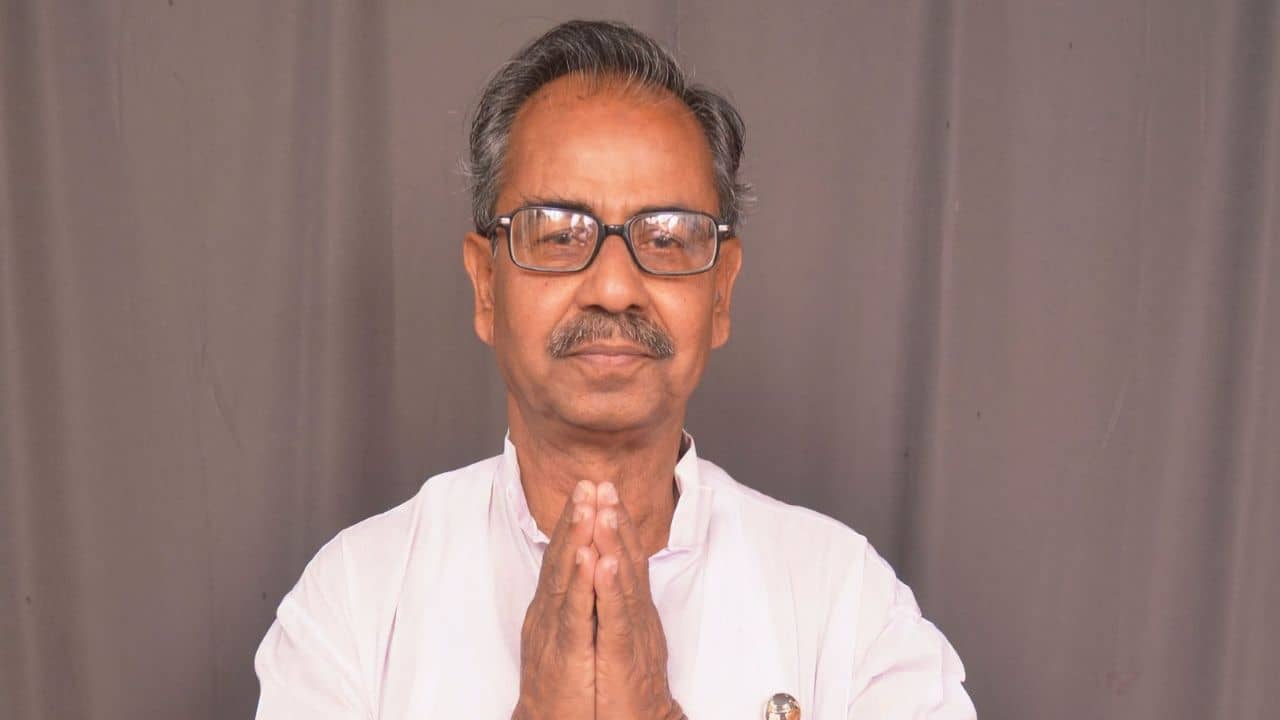 Asish Banerjee: মমতার আমলের ডেপুটি স্পিকারের রহস্যমৃত্যু, পার্টি অফিস থেকে উদ্ধার আশিস বন্দ্যোপাধ্যায়ের ঝুলন্ত দেহ