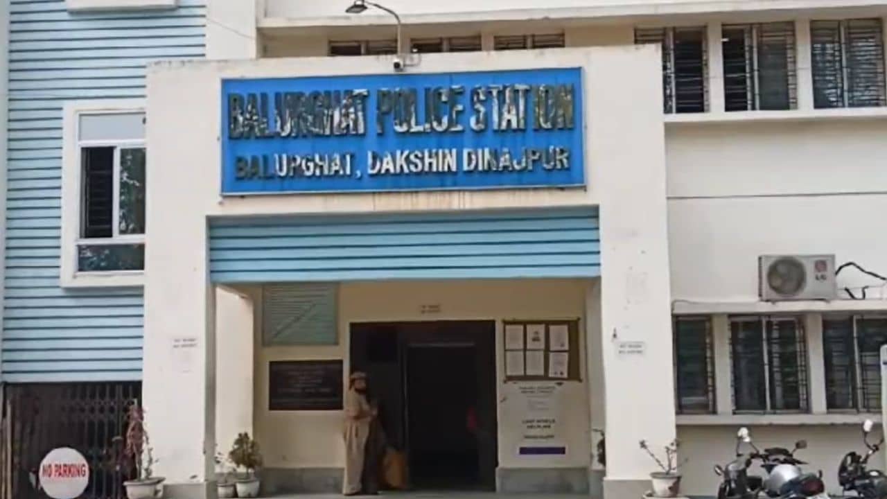 সাড়ে তিন বছরের শিশুকন্যার উপরে মিটিয়েছিল যৌন লালসা, এক মাসেই অপরাধীকে সাজা দিল পকসো আদালত