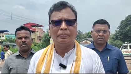 অঝোরে বেরচ্ছে রক্ত, যান্ত্রণায় কাতর ২ জন, দেখতে পেয়েই মন্ত্রীর উদ্যোগ
