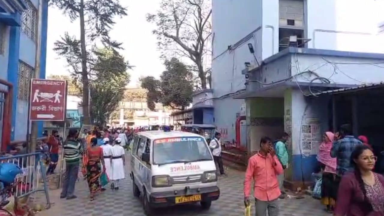 Bardhaman Accident: সাইকেল চালিয়ে ফিরছিলেন, ১০৩ বছর বয়সী বৃদ্ধকে পিষল লরি