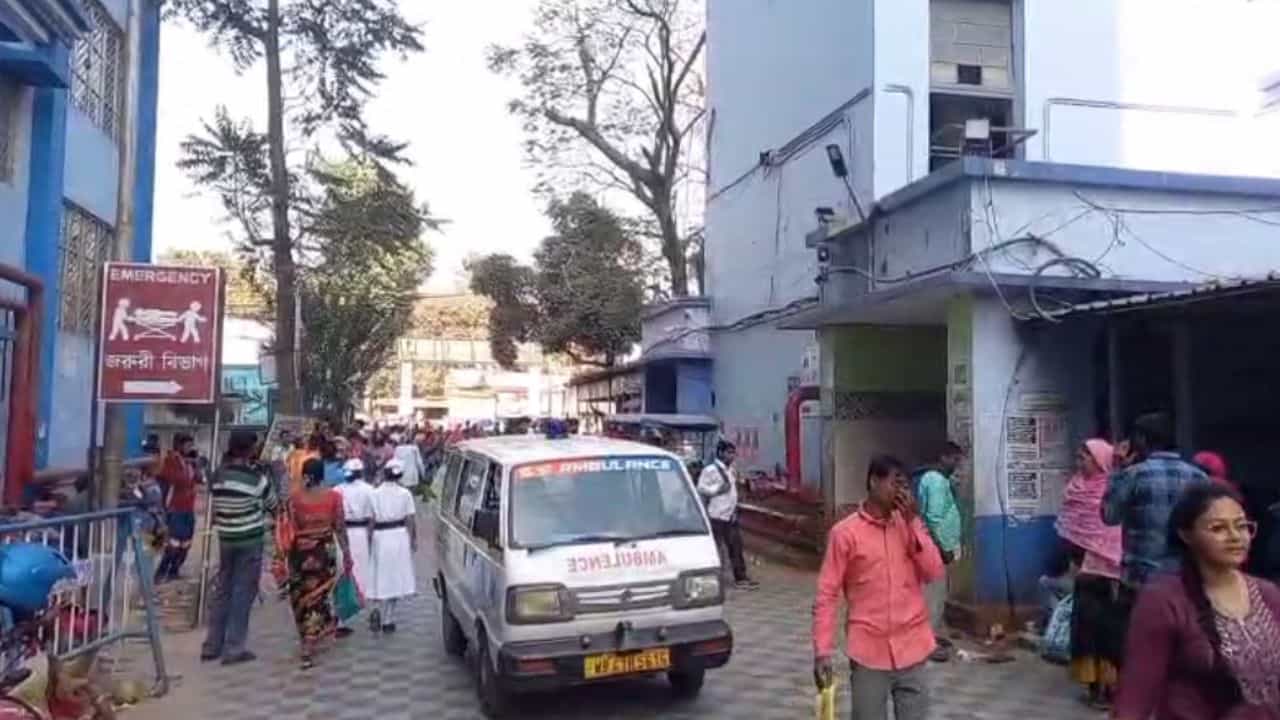 Bardhaman Accident: সাইকেল চালিয়ে ফিরছিলেন, ১০৩ বছর বয়সী বৃদ্ধকে পিষল লরি Bardhaman Accident: সাইকেল চালিয়ে ফিরছিলেন, ১০৩ বছর বয়সী বৃদ্ধকে পিষল লরি