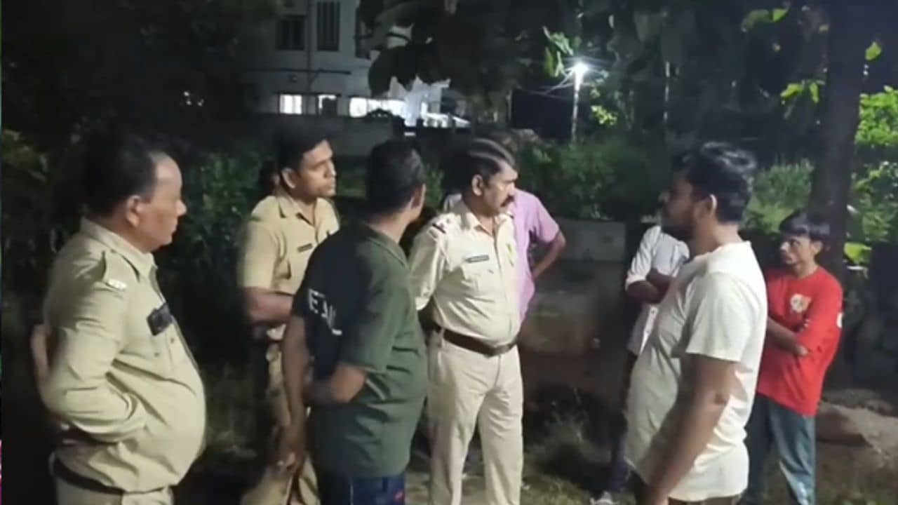 Bishnupur Shooting Incident: চিকিৎসকের চেম্বারে ঢুকে তাণ্ডব! বিষ্ণুপুরে ভর সন্ধ্যায় চলল গুলি