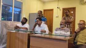 মধ্যরাতে দেশপ্রিয় পার্কের পুজো মণ্ডপে যা হল...