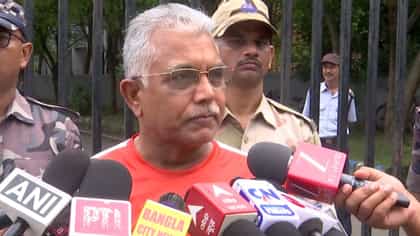 'এত টাকা কোথা থেকে আসে?' অভিষেককে আক্রমণ দিলীপের