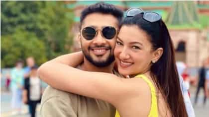 'বগল পেলেই শুঁকতে শুরু করে দেয়!' স্বামীর অভ্যাসের কথা ফাঁস গওহরের