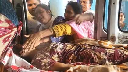 স্ত্রীকে কুপিয়ে খুন, মাকেও কোপানোর অভিযোগ, শেষে যা করলেন অভিযুক্ত...