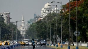 সোমবার শহরের একাধিক রাস্তা থাকবে বন্ধ, কোন কোন রুটে চলবে না গাড়ি?