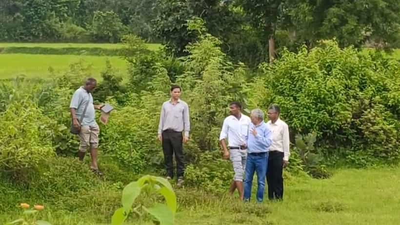 Purulia: পুরুলিয়ার রুক্ষমাটিতে জল খুঁজতে বেঙ্গালুরু থেকে এল টিম