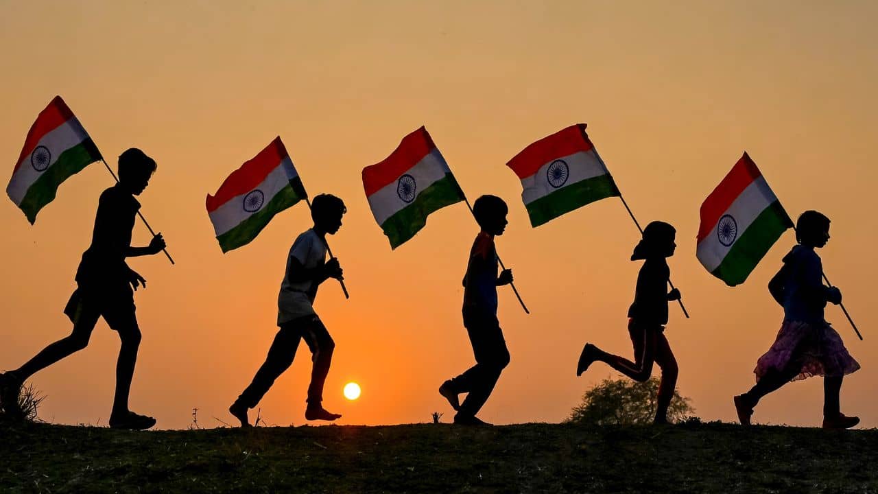Independence Day: ১৯৪৭-এর ১৫ অগস্ট জাতীয় পতাকা ওড়েনি মালদহতে! কেউ লুকিয়েছিল, কেউ প্রাণ হাতে পালিয়েছিল, কী ঘটেছিল সেইদিন?