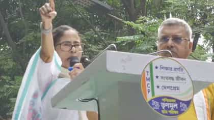 'আন্তর্জাতিক আদালতে যাব', কড়া হুঁশিয়ারি মমতার