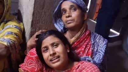 ১১ দিনের শিশুকন্যার দেহ মিলল বাথরুমের বালতিতে, কীভাবে সেখানে পৌঁছল?