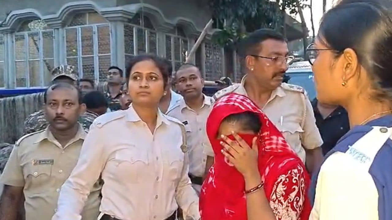 Palasipara: পায়েল খাতুনের বাড়িতেই কি না..., যা মিলল চোখ কপালে ওঠার জোগাড় পুলিশের