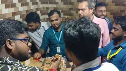 'এটা তো মাটন নয়?', রেস্তোরাঁতে ঢুকেই প্রশ্ন তুললেন কর্তারা