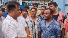 ফোনে প্রেমিকের সঙ্গে বাগবিতণ্ডা, পরে যুবতীকে দেখে আঁতকে উঠল পরিবার