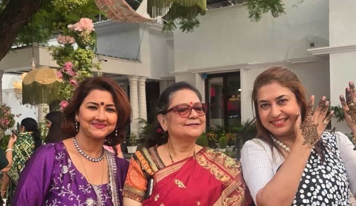 Delhi CM House: দিল্লির মুখ্যমন্ত্রীর বাড়িতে উৎসব, চুটিয়ে আনন্দ করছেন কাকলি-শতাব্দী-রচনা Delhi CM House: দিল্লির মুখ্যমন্ত্রীর বাড়িতে উৎসব, চুটিয়ে আনন্দ করছেন কাকলি-শতাব্দী-রচনা