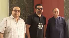 নেতাজির বাড়িতে সানি দেওল, কেন জানেন?