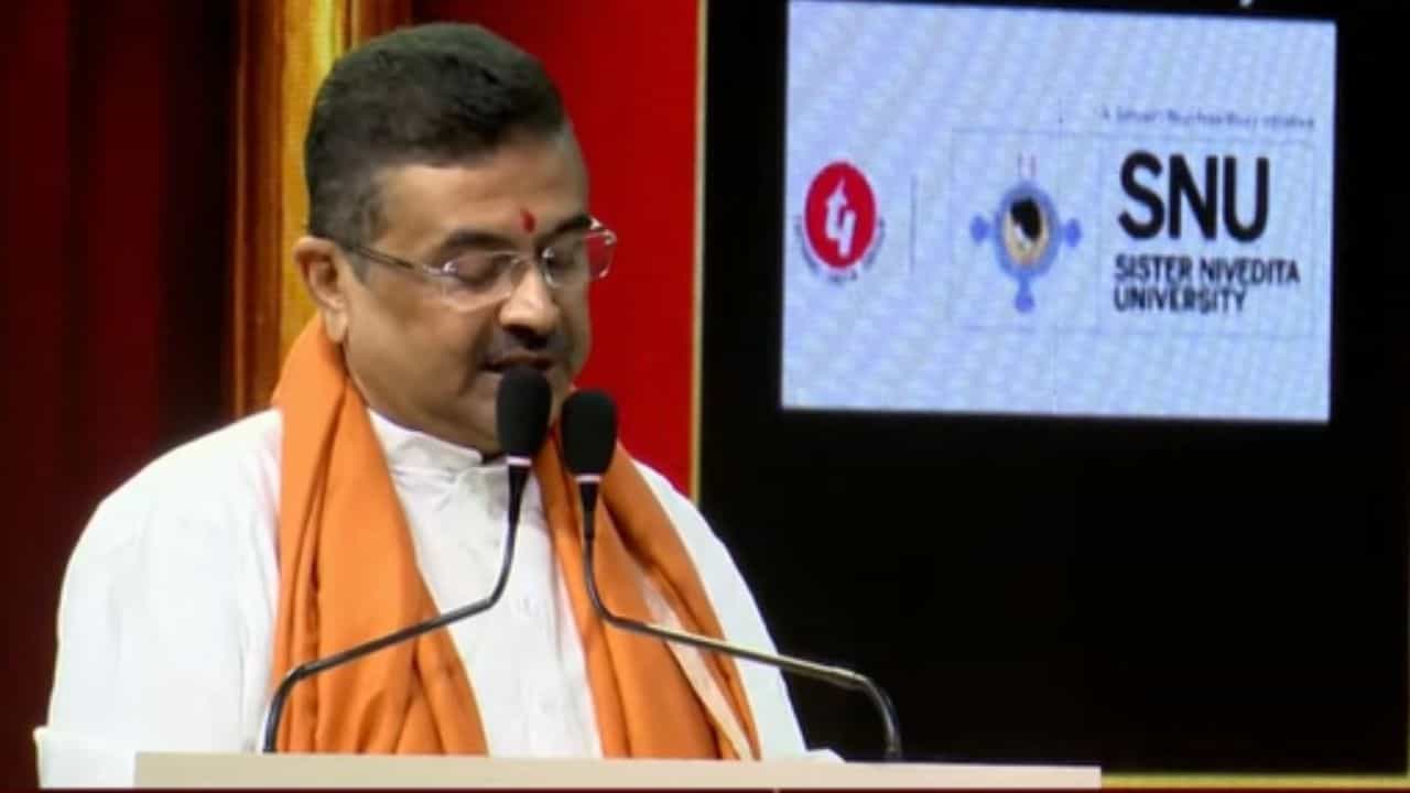 Suvendu Adhikari TV9 Conclave: 'কমিউনিস্টের বাবুরা নিশ্চিন্তে থাকুন', কোন বিষয়ে নিশ্চিন্ত থাকার পরামর্শ মুখ্যমন্ত্রীর? Suvendu Adhikari TV9 Conclave: 'কমিউনিস্টের বাবুরা নিশ্চিন্তে থাকুন', কোন বিষয়ে নিশ্চিন্ত থাকার পরামর্শ মুখ্যমন্ত্রীর?