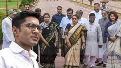 স্পিকারের বিরুদ্ধে সুপ্রিম কোর্টে অভিষেক, পার্টি সুদীপ-কাকলি-রচনা!