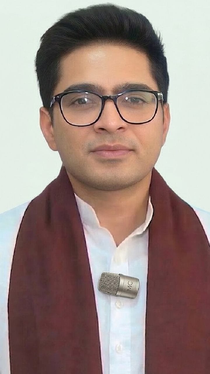 অভিষেকের পর ডেরেককেও নোটিস