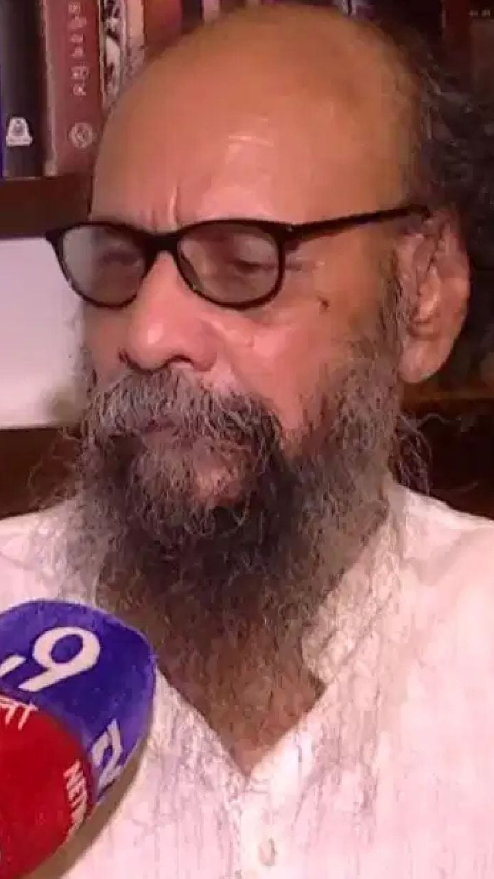 জয় গোস্বামীকে নিয়ে এমন বিতর্ক, মঞ্চে উঠতেই পারলেন না