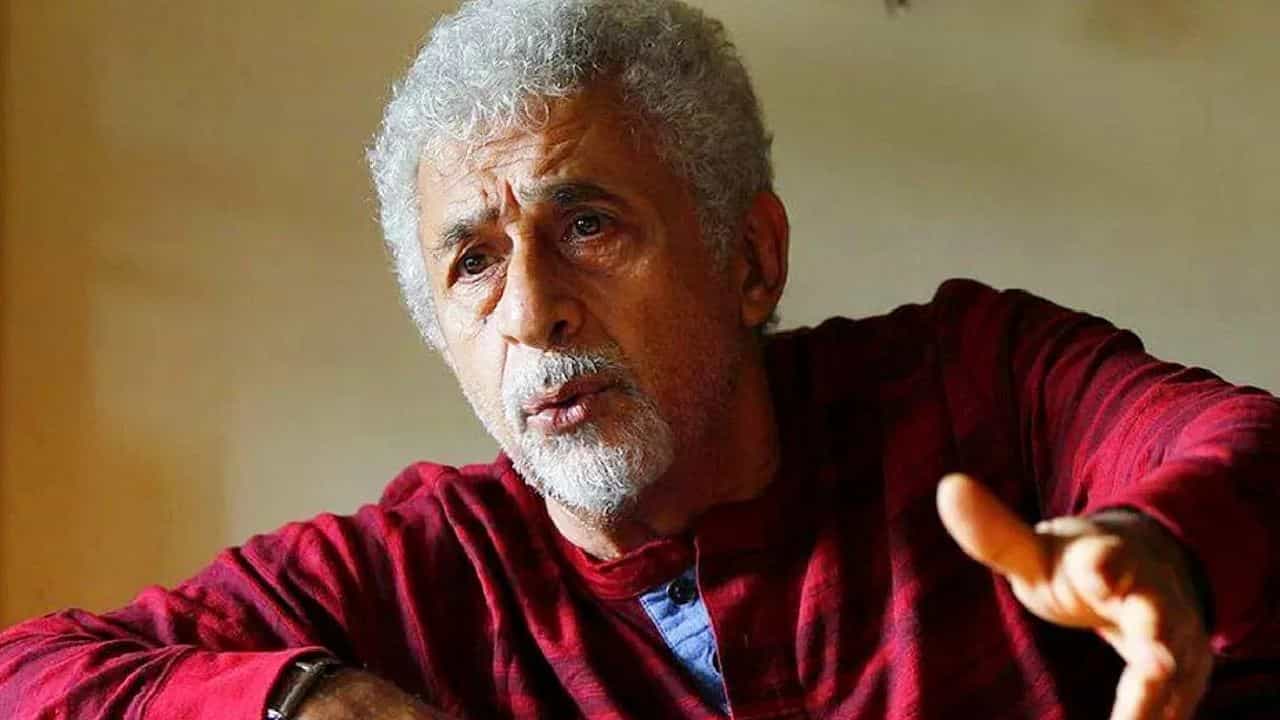 ‘লাইফটাইম অ্যাচিভমেন্ট অ্যাওয়ার্ড’ প্রত্যাখ্যান করলেন নাসিরুদ্দিন! কারণ জানালেন নিজেই ‘লাইফটাইম অ্যাচিভমেন্ট অ্যাওয়ার্ড’ প্রত্যাখ্যান করলেন নাসিরুদ্দিন! কারণ জানালেন নিজেই