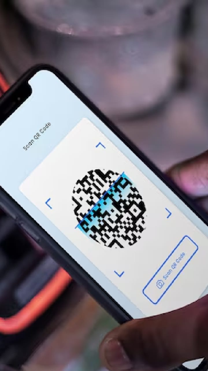 সাবধান, এবার থেকে UPI-তে দু'হাজারের বেশি লেনদেন করলেই...