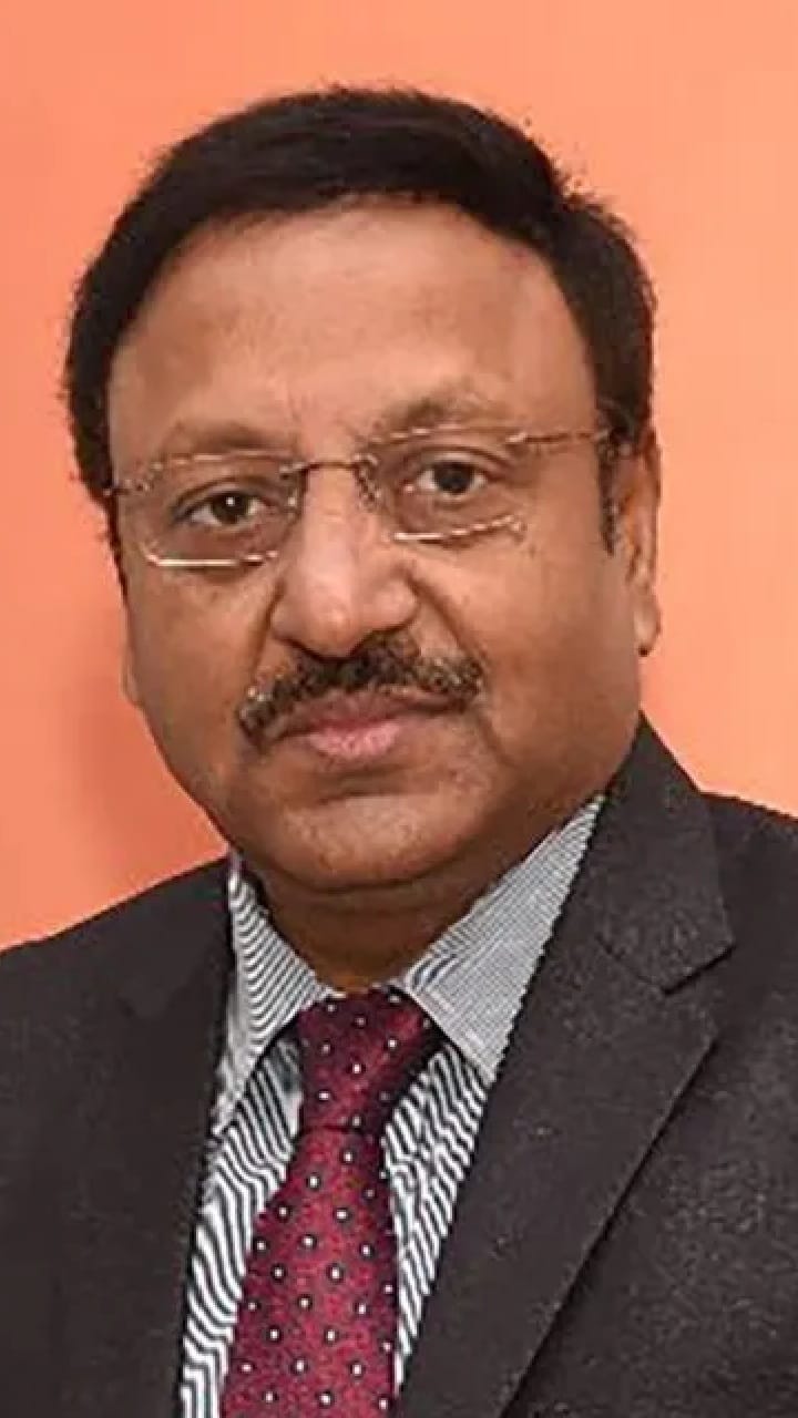 মমতার হাত ছাড়ছেন আরও তৃণমূল সাংসদ?