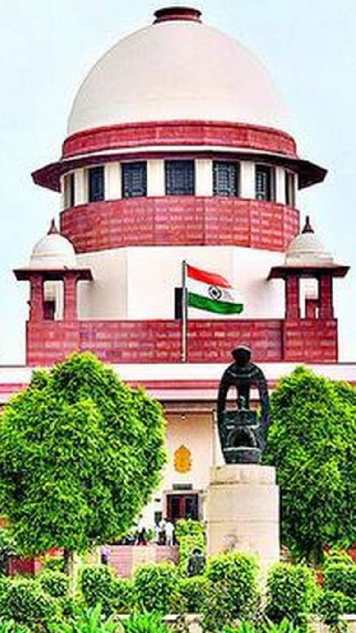 ২৬ হাজার চাকরি বাতিল মামলায় আপাতত স্বস্তি যোগ্যদের!