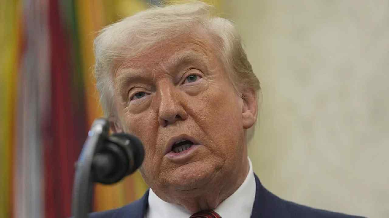 USA-Iran: হরমুজকে ‘নতুন মার্কিন ভূখণ্ড’ দাবি ট্রাম্পের, ক্যালিফোর্নিয়াকে ইরানের ‘নতুন অঞ্চল’ দেখিয়ে পাল্টা কটাক্ষ