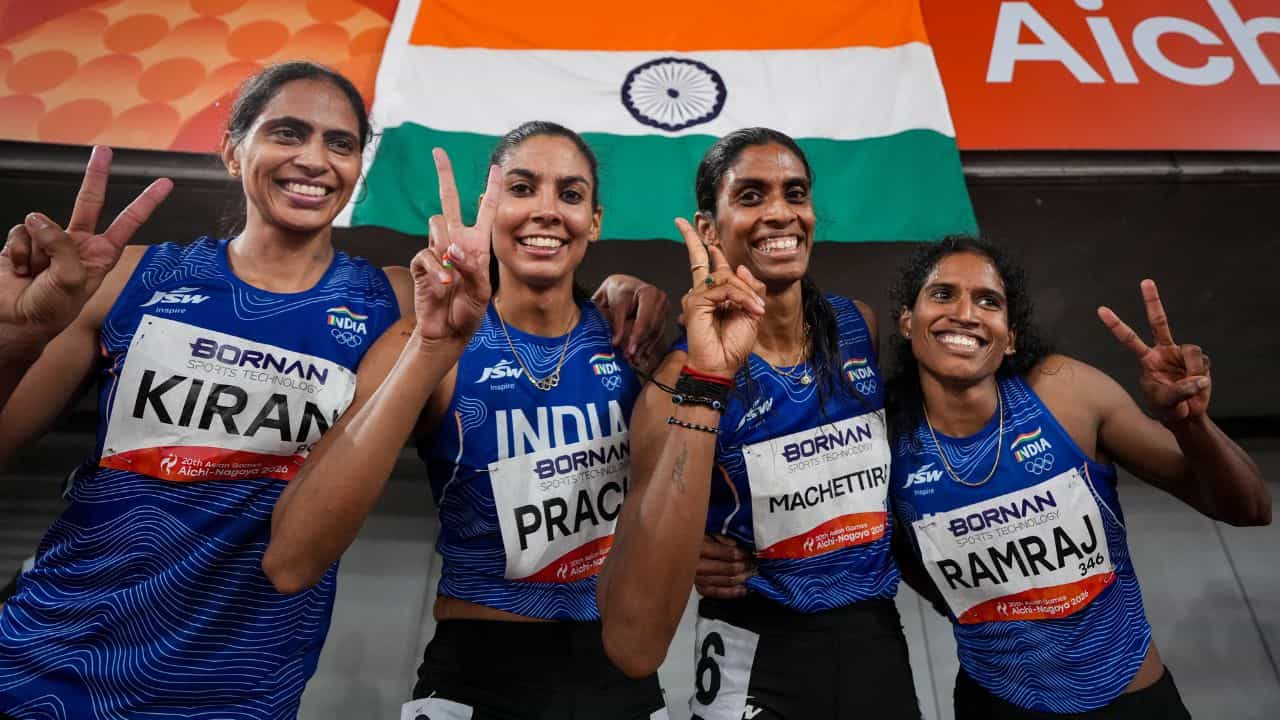 India 4x400 Relay Medal: আবার সেরা ভিথ্যারা, ট্র্যাক অ্যান্ড ফিল্ডে সোনা জয় ভারতীয় নারীবাহিনীর India 4x400 Relay Medal: আবার সেরা ভিথ্যারা, ট্র্যাক অ্যান্ড ফিল্ডে সোনা জয় ভারতীয় নারীবাহিনীর