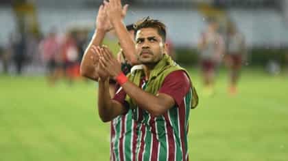 সঙ্গী কঠিন স্নায়ুর রোগ, ফুটবল থেকে সরে দাঁড়ালেন প্রবীর দাস!