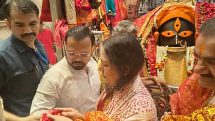 সস্ত্রীক কালীঘাটে পুজো গৌতম আদানির, আজ নিউটাউনে হাসপাতালের শিলান্যাস