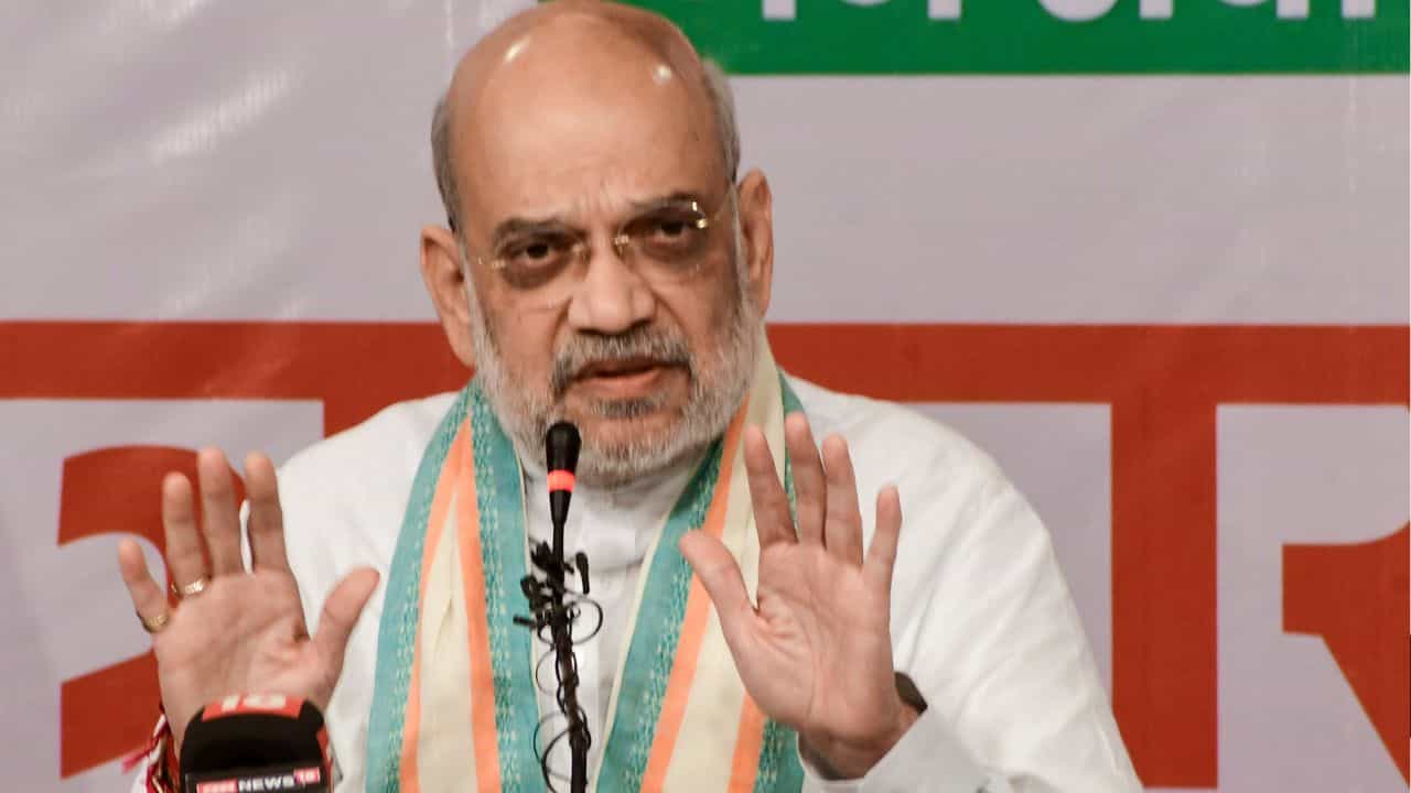 Amit Shah on UCC: বাংলায় কবে চালু হচ্ছে অভিন্ন দেওয়ানি বিধি, দিনক্ষণ বলে দিলেন স্বরাষ্ট্রমন্ত্রী Amit Shah on UCC: বাংলায় কবে চালু হচ্ছে অভিন্ন দেওয়ানি বিধি, দিনক্ষণ বলে দিলেন স্বরাষ্ট্রমন্ত্রী