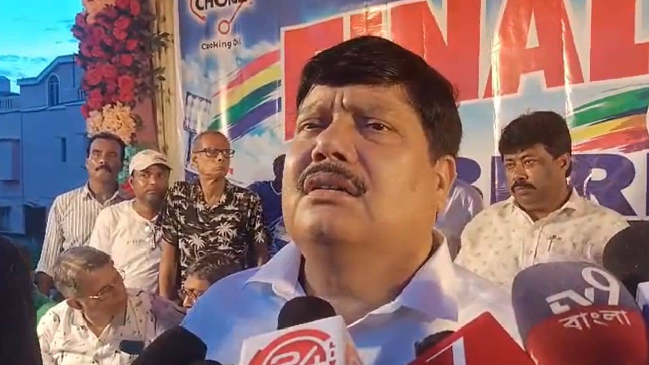 রাতে গাড়ি রাখলেই ৭০০ টাকা চার্জ লাগবে! বড় ঘোষণা পরিবহণ মন্ত্রীর