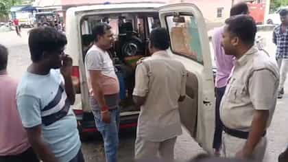 বর্ধমানে রোগীর মৃত্যুর অভিযোগ, দফায়-দফায় তুমুল বিক্ষোভ