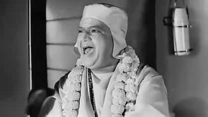 হঠাৎ ভাইরাল সত্যজিতের 'মহাপুরুষ', জানেন কে এই 'বিরিঞ্চিবাবা'?