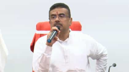 পড়ুয়ার চন্দনের তিলক মোছানোয় শিক্ষিকাকে সাসপেন্ড, কী বললেন শুভেন্দু?