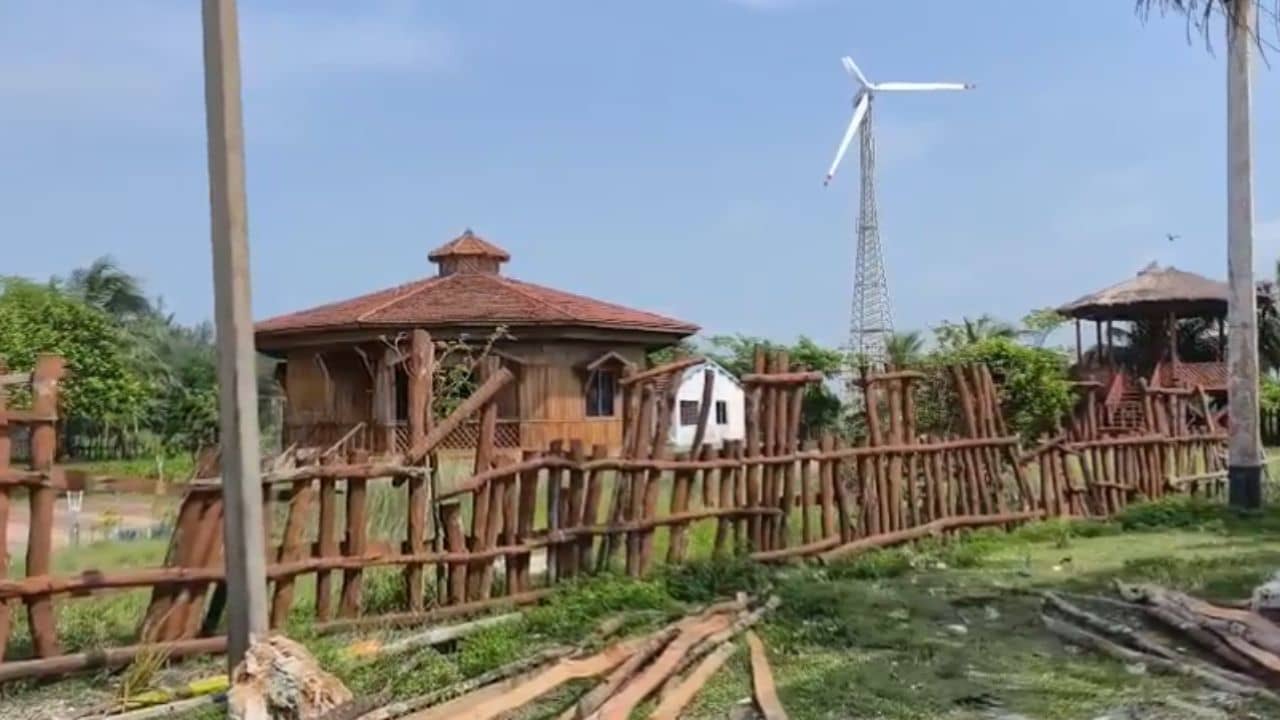 Gangasagar: ২ কোটি টাকা খরচ হয়েছিল, গঙ্গাসাগরের শালবাহী কটেজ আজ ধ্বংসের পথে