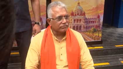 টাকা ফেরাতে হবে 'অযোগ্যদের', নয় জেল, স্পষ্ট বলে দিলেন দিলীপ