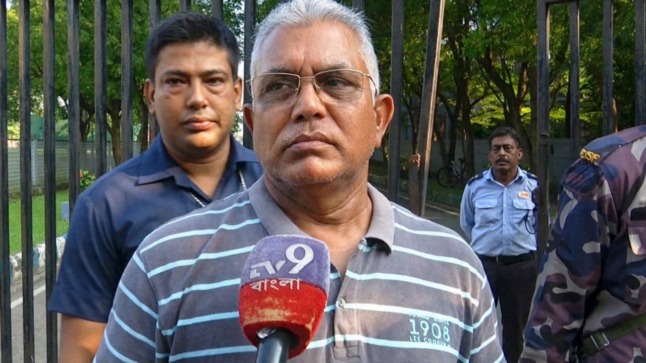 Dilip on Bus Fare: বাস ভাড়া বাড়ানোর দরকার আছে, নয়ত রেভিনিউ কোথা থেকে আসবে?, পুজোর পরই বাড়ছে ভাড়া?