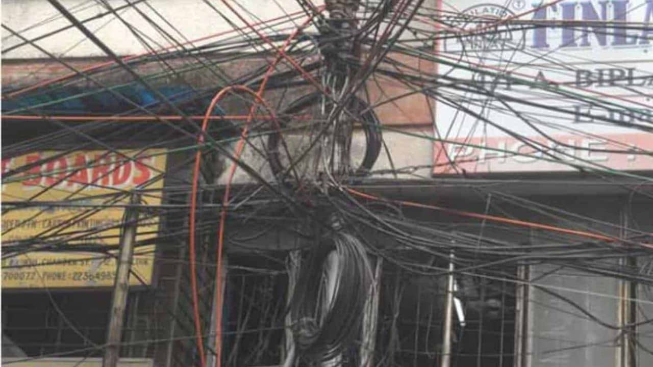 WBSEDCL: আর ঝুলবে না কারেন্টের তার, রাজ্যের এই ৬ শহরে বিরাট পরিবর্তন আনছে সরকার