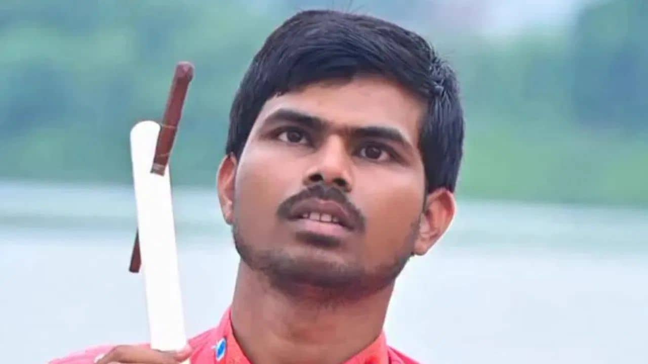Hanuman Ansh: লোকাল ট্রেনে গান থেকে বলিউডে সুযোগ, হনুমান অংশ-এর দৃষ্টিহীন গায়ক সুনীল লোধির জীবনের গল্প চোখে জল এনে দেবে