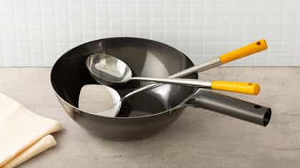 চামচের ইংরেজি Spoon, হাতা-খুন্তির ইংরেজি জানেন?