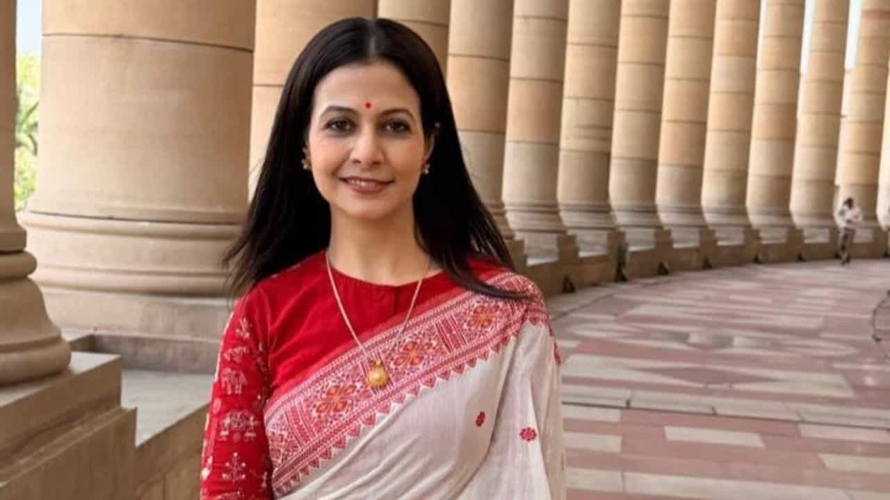 Koel Mallick: রাজ্যসভায় উপনির্বাচনের দিন ঘোষণা, এবার বিজেপির টিকিটে লড়তে চলেছেন কোয়েল মল্লিক? Koel Mallick: রাজ্যসভায় উপনির্বাচনের দিন ঘোষণা, এবার বিজেপির টিকিটে লড়তে চলেছেন কোয়েল মল্লিক?