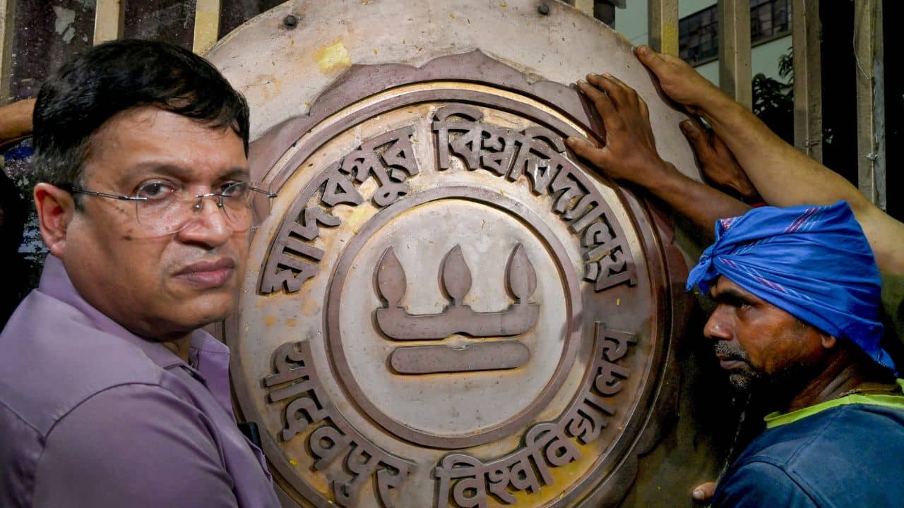Jadavpur University: যাদবপুরে নিয়োগ নিয়ে CBI তদন্তের দাবি অখিল ভারতীয় রাষ্ট্রীয় শৈক্ষিক মহাসঙ্ঘের