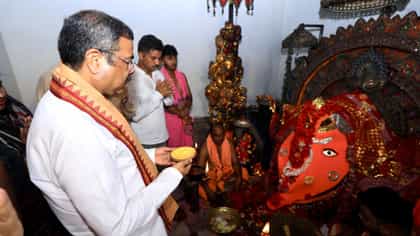 সমলেশ্বরী মন্দিরে মোদীর সুস্থতা কামনা ধর্মেন্দ্র প্রধানের