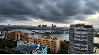 Weather-Heavy Rain Alert: হতে পারে হড়পা বান, নামতে পারে ধস, বর্ষা-শেষে তুমুল বিপর্যের আশঙ্কা