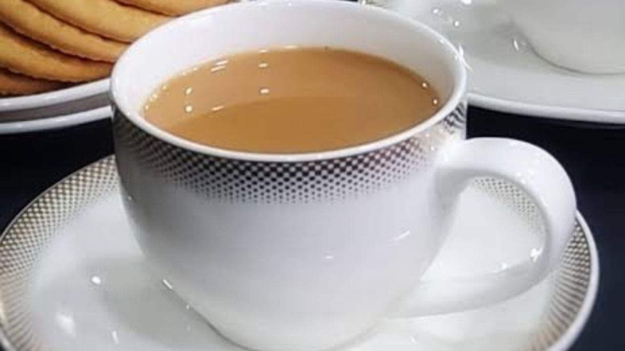 Milk Tea: জানেন ফ্যাটি লিভারে দুধ চা খেলে কী কী হয়?