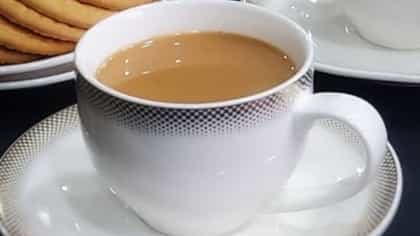 Milk Tea: জানেন ফ্যাটি লিভারে দুধ চা খেলে কী কী হয়?